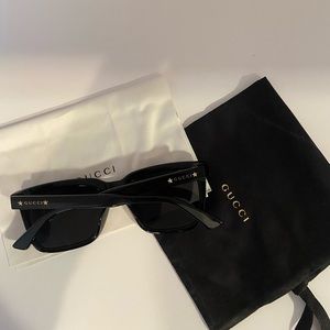 Authentic Gucci sunglasses!!